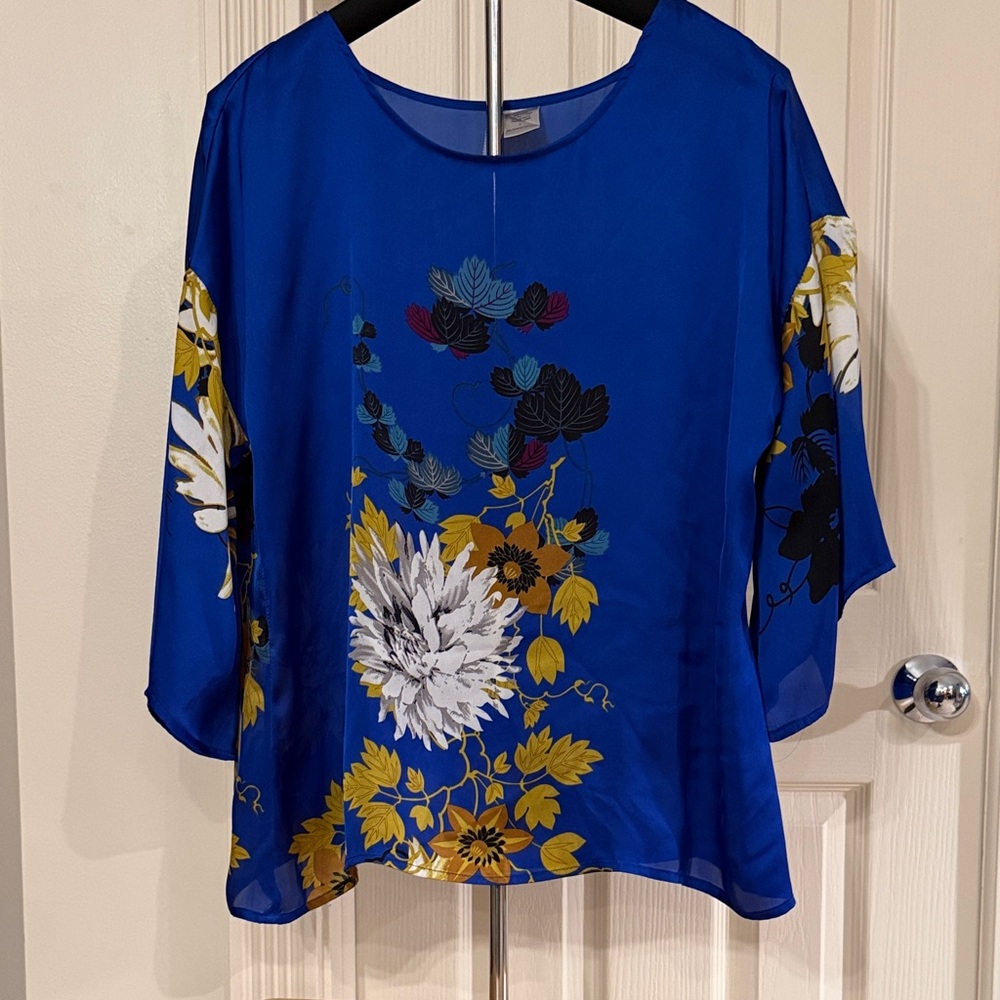 Lilly Lou Blue Floral Blouse